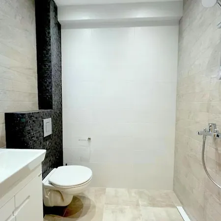 - Cozy 1bd In Center Appartamento